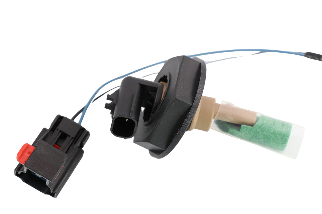 Advance Truck Parts USA 06-62384-002 Freightliner Cascadia coolant level sensor and harness kit featuring 2-pin connector, threaded bottle mounting collar, protective sleeve probe, and matched lead wires