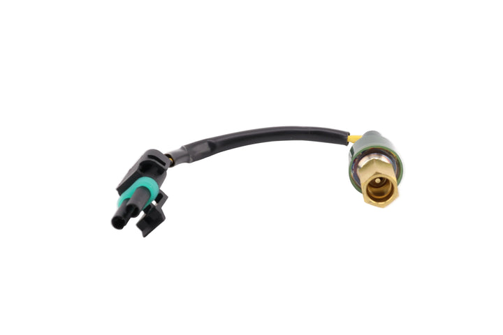 Advance Truck Parts USA high-pressure A/C switch for Freightliner, A22-45194-001. Features a 2-pin harness connector and brass metric thread