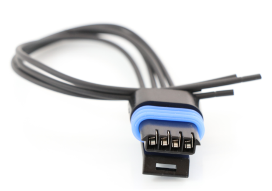 Advance Truck Parts USA W094118 4-pin pigtail connector showing a clean studio view of the 4-terminal housing, blue weather seal, and lead wires on a plain white background