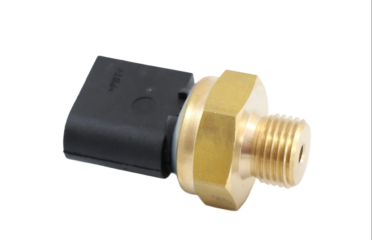 Advance Truck Parts USA A0071530828 2.03-inch Detroit Diesel oil pressure sensor featuring M16x1.5 threaded gold brass body, hex mounting flange, and black polymer connector housing