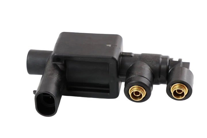 Advance Truck Parts USA A06-60501-005 genuine Freightliner normally closed solenoid valve on a plain background