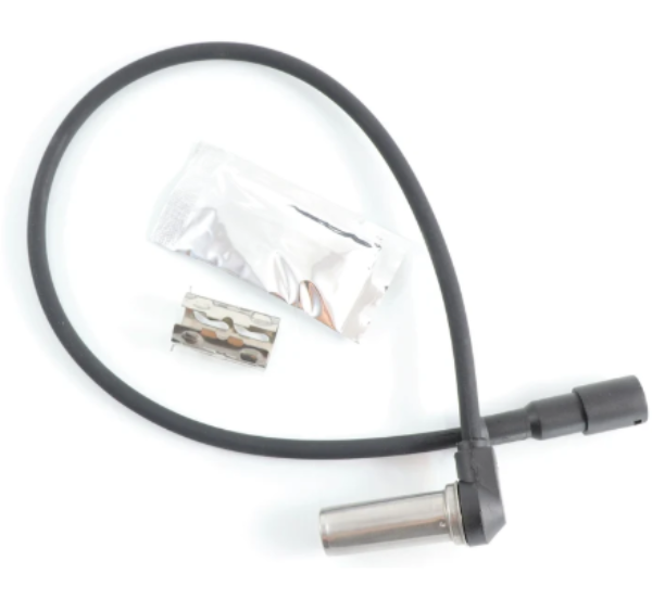 Advance Truck Parts USA AL10271914 and R955335 right angle ABS sensor kit showing a clean studio perspective of the right-angle sensor probe, wiring harness, retainer clip, and dielectric grease packet