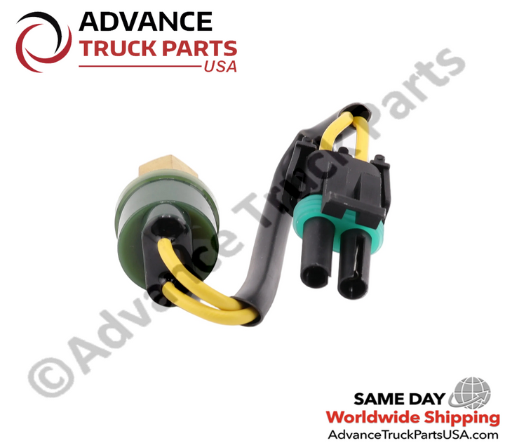 Freightliner A/C pressure switch 2-pin harness connector view