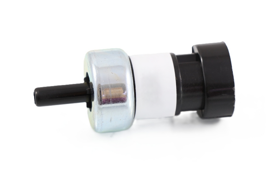 Advance Truck Parts USA parking brake low air pressure switch, part FSC1749-9128 and 1749-9172