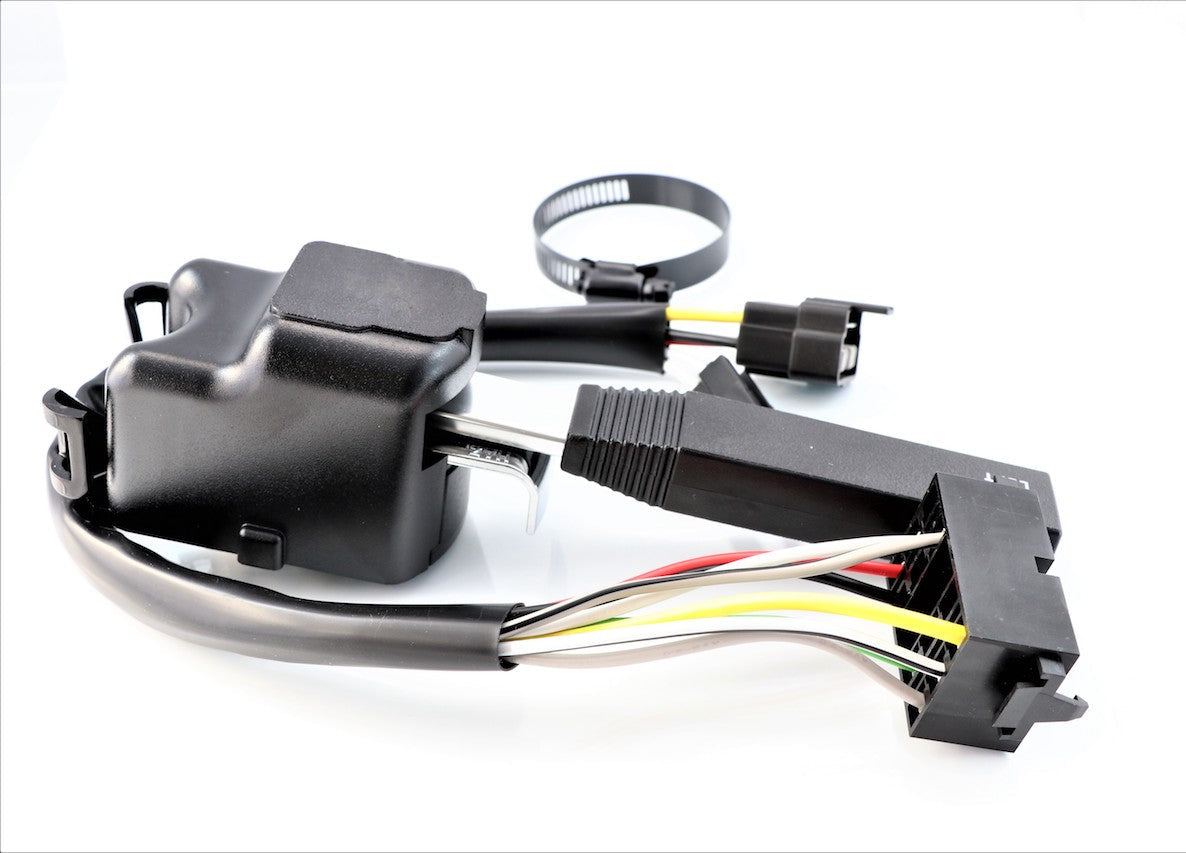 Turn signal switch kit 01-4811-87 777-640 featuring control lever, wiring harness, connectors, and mounting clamp on a plain background