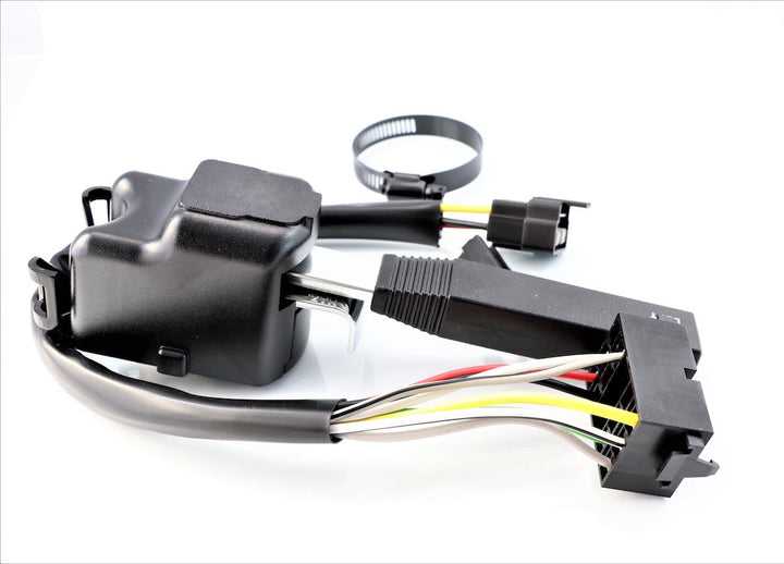 Turn signal switch kit 01-4811-87 777-640 featuring control lever, wiring harness, connectors, and mounting clamp on a plain background
