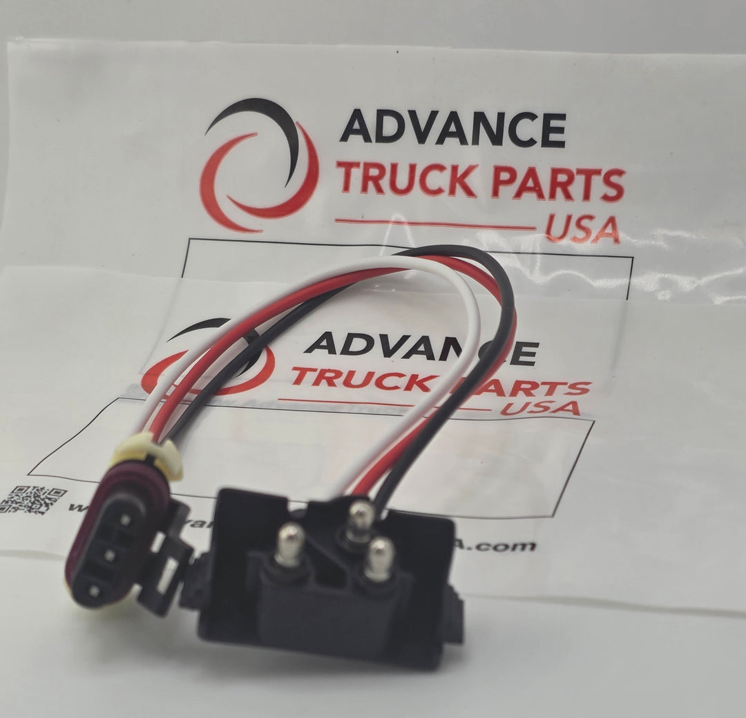 W094413 ATP  Pigtail Light harness 3 Pin