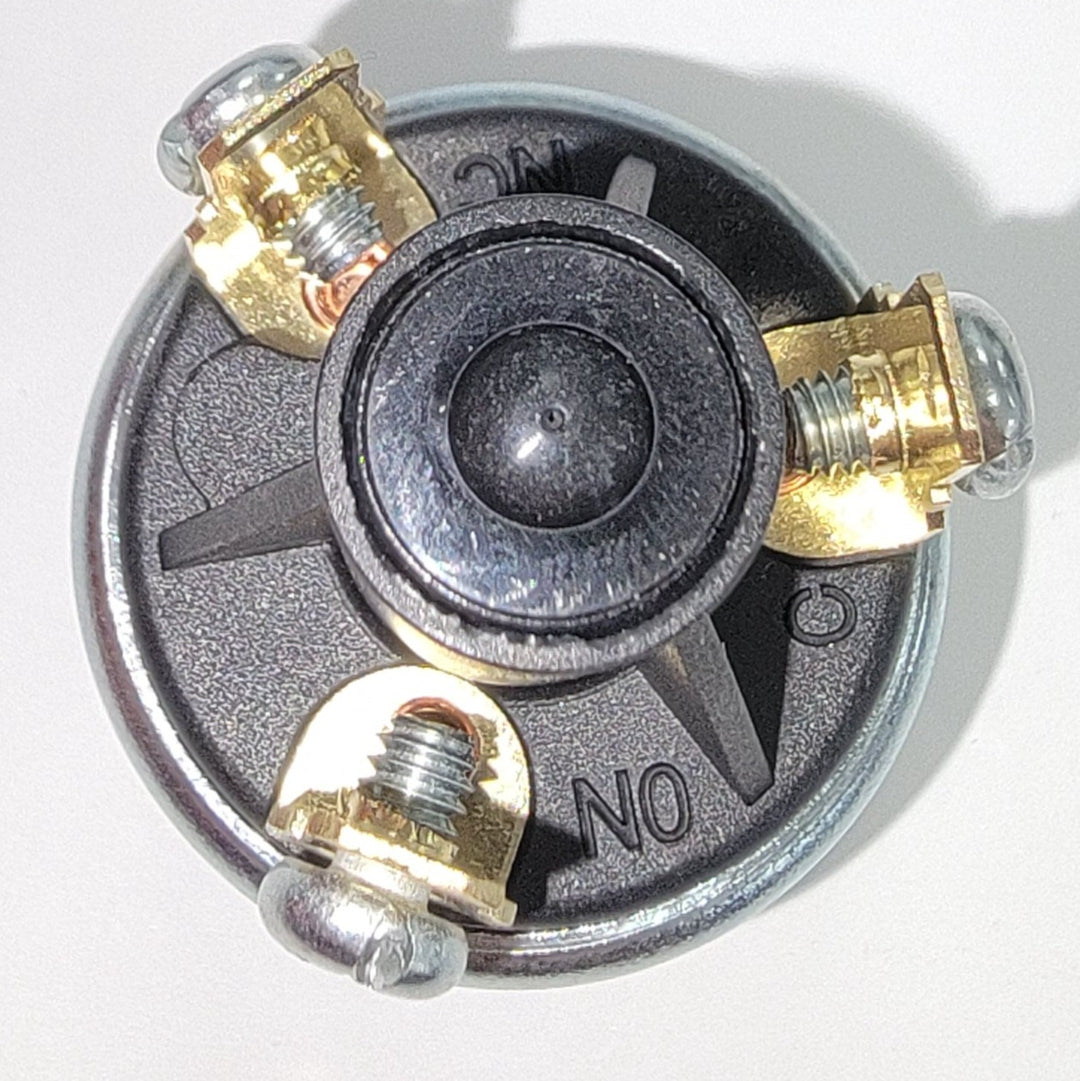 Air Brake Pressure Switch ATP W021280D set at 70 psi.