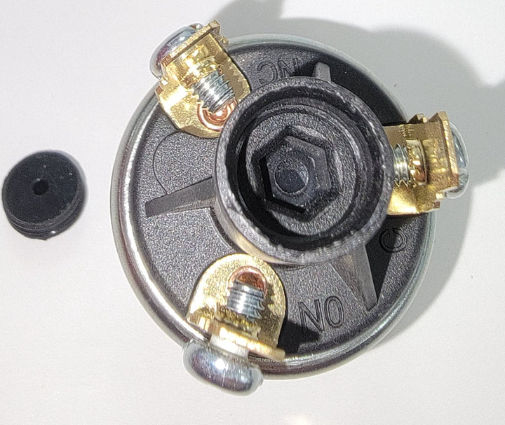 Air Brake Pressure Switch ATP W021295 set at 70 psi.