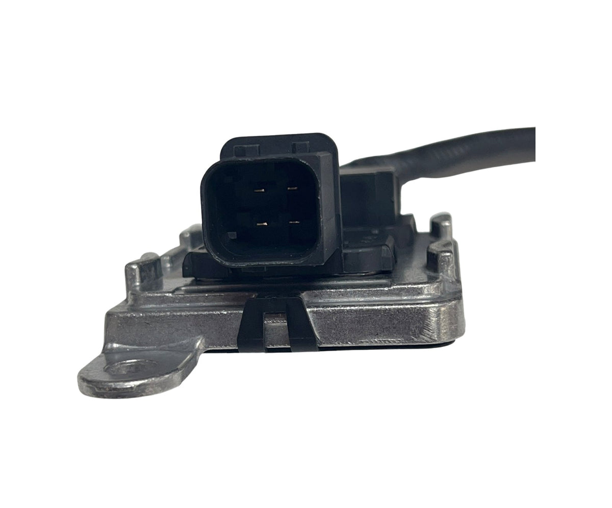 Advance Truck Parts USA 432687400RX Cummins NOx sensor showing a clean studio perspective of the control module, wire harness, and sensor probe