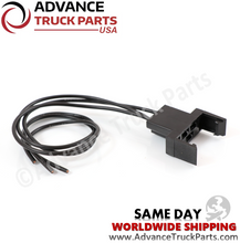 Load image into Gallery viewer, Advance Truck Parts Dimmer Switch Socket DS7