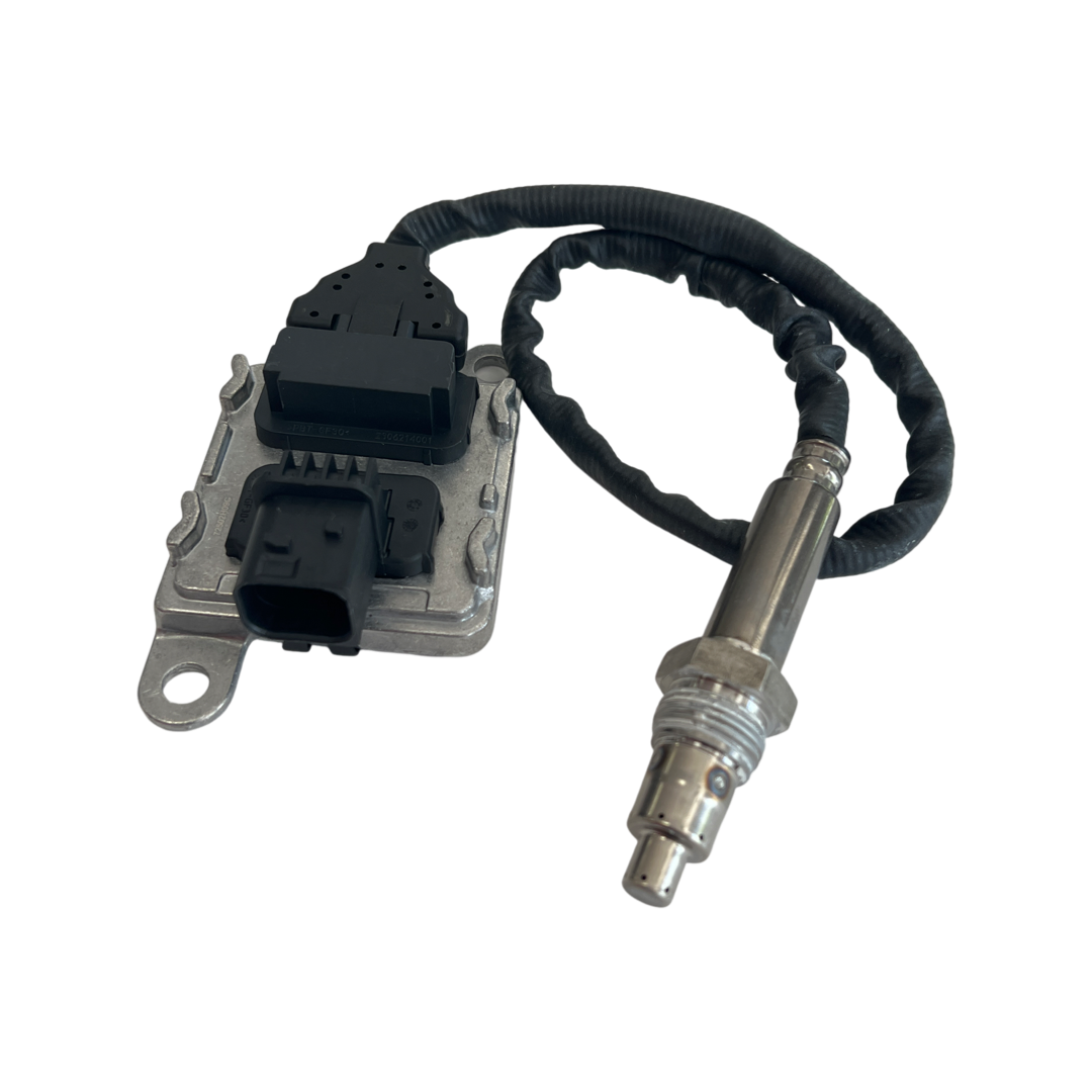 Advance Truck Parts USA DDE RA0111532828 nitrogen oxide sensor featuring a heavy-duty control module, wiring harness, and threaded probe on a plain background