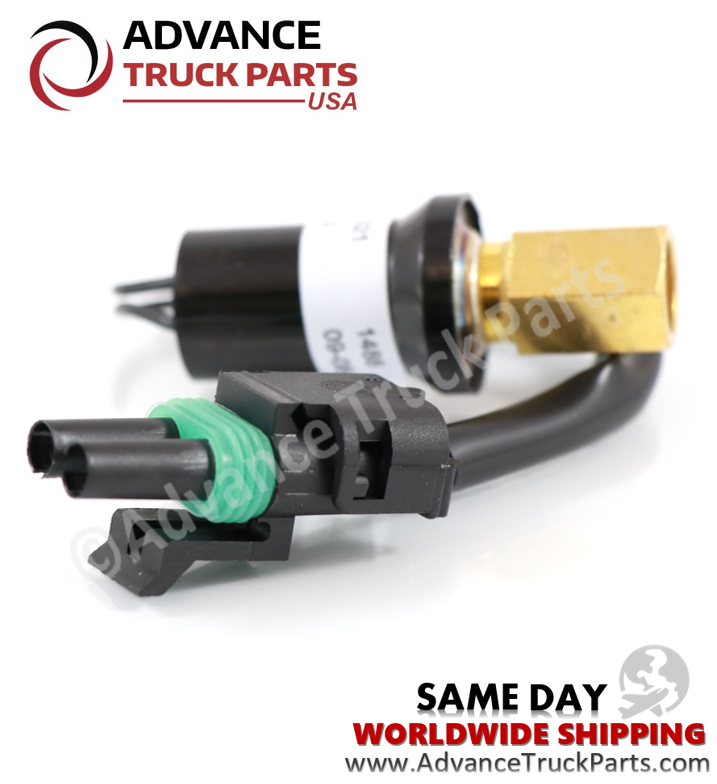 Advance Truck Parts USA Freightliner high pressure A/C switch displaying a horizontal studio profile of the switch assembly 